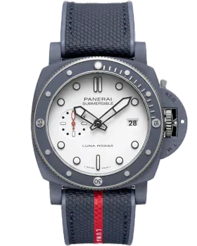 Panerai Submersible QuarantaQuattro Luna Rossa Ti-Ceramitech™ PAM01543